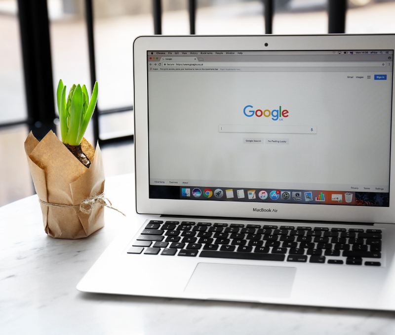 Laptop with Google on screen (contact) (Google Ads)